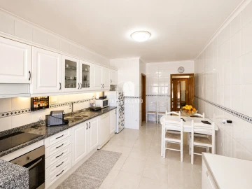 Apartamento T2 para Venda em Serzedo e Perosinho