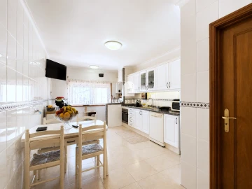 Apartamento T2 para Venda em Serzedo e Perosinho