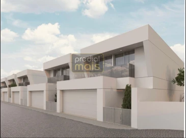 Moradia T3 para Venda em Remelhe