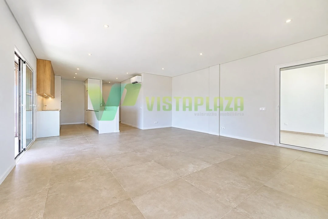 Apartamento T2 para Venda em Portimão Foto 10