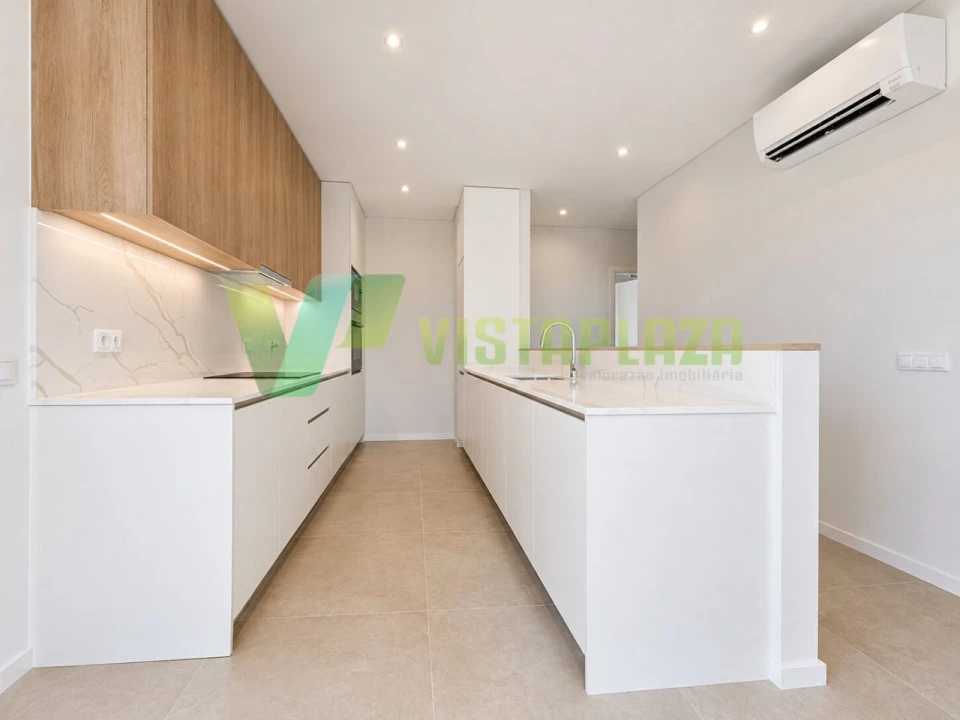 Apartamento T2 para Venda em Portimão Foto 11