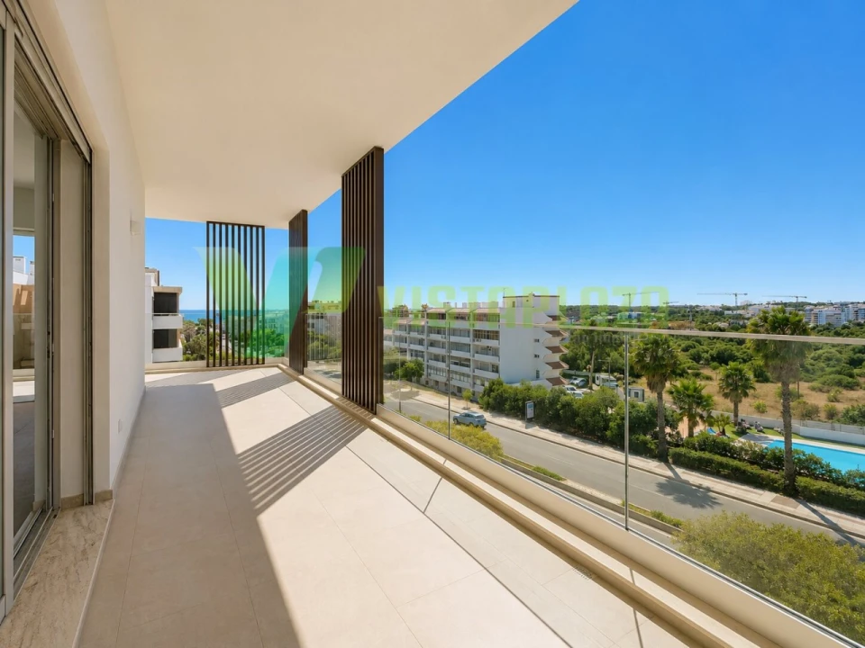 Apartamento T2 para Venda em Portimão Foto 12