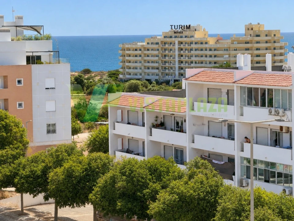 Apartamento T2 para Venda em Portimão Foto 21