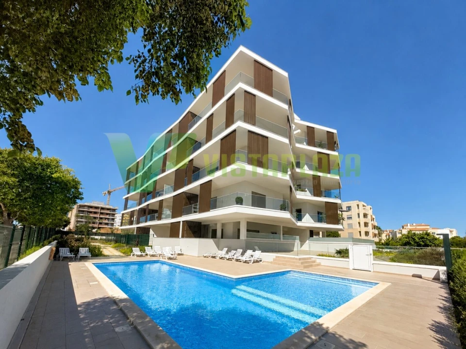 Apartamento T2 para Venda em Portimão Foto 23