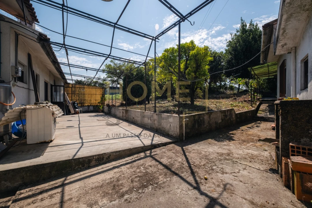 Moradia T4 para Venda em Santa Maria de Lamas Foto 18
