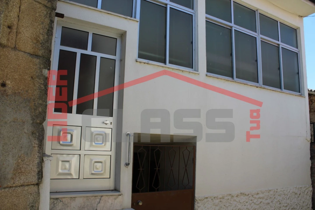 Moradia T3 para Venda em Bouça Foto 24