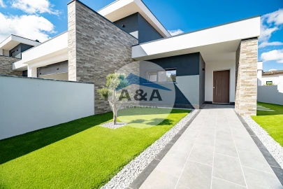 Moradia T3 para Venda em Fatima