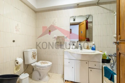 Apartamento T1 para Venda em Agualva e Mira-Sintra