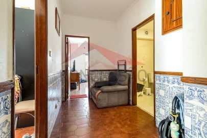 Apartamento T1 para Venda em Agualva e Mira-Sintra
