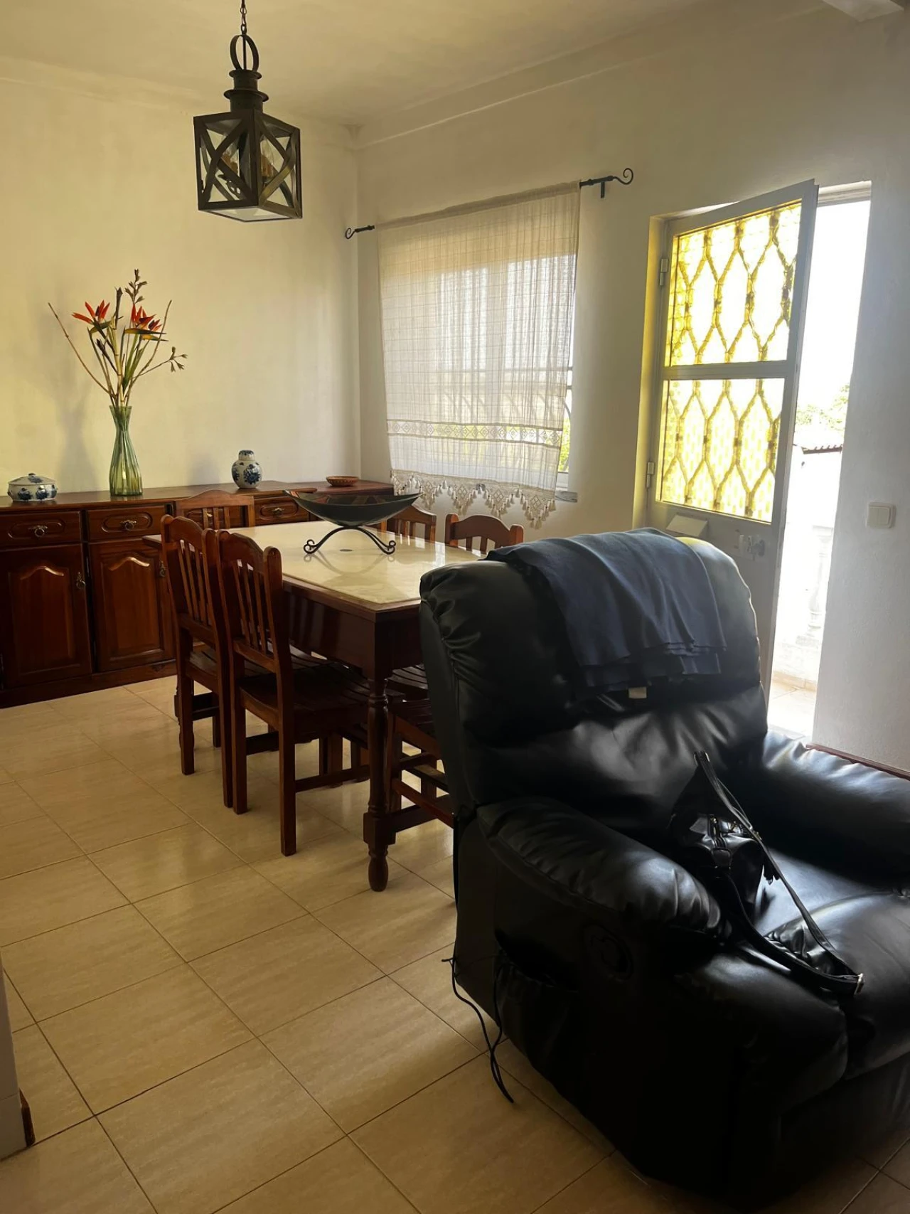 Moradia T4 para Venda em Valada Foto 3