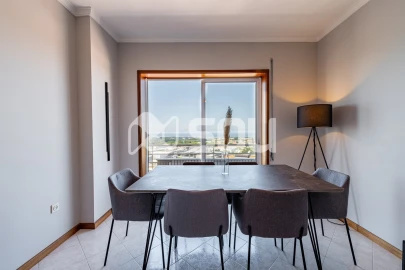 Apartamento T2 para Venda em Mafamude e Vilar do Paraíso
