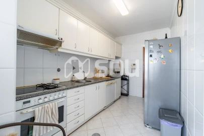 Apartamento T2 para Venda em Mafamude e Vilar do Paraíso