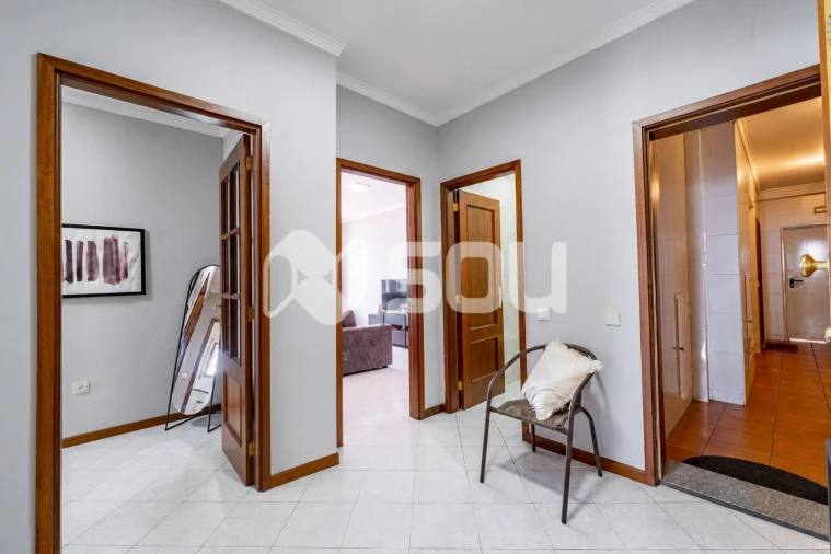 Apartamento T2 para Venda em Mafamude e Vilar do Paraíso Foto 12