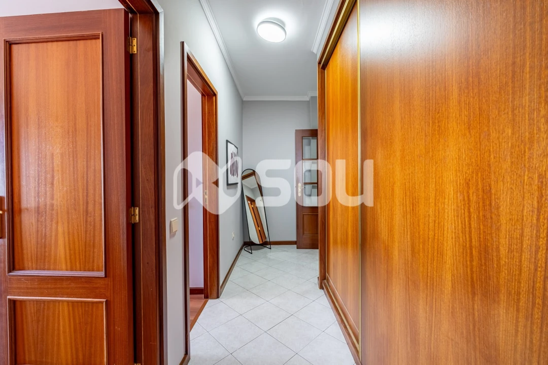 Apartamento T2 para Venda em Mafamude e Vilar do Paraíso Foto 14
