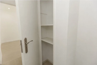 Apartamento T1 para Venda em Camarate, Unhos e Apelação