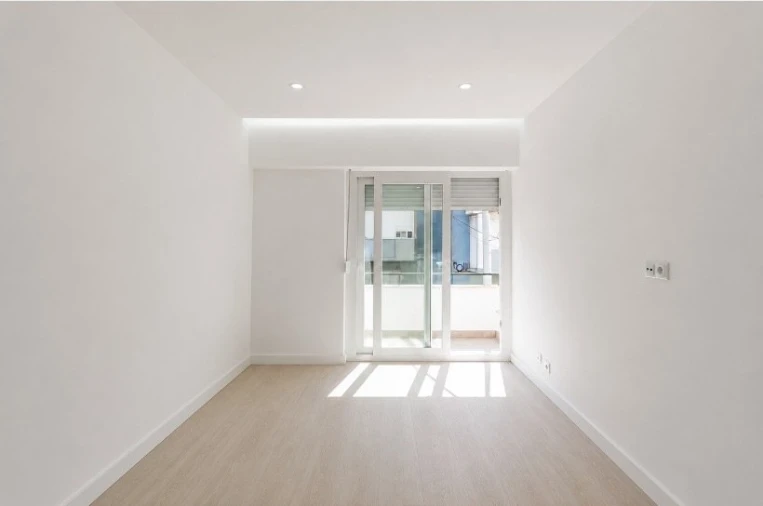 Apartamento T1 para Venda em Camarate, Unhos e Apelação Foto 7
