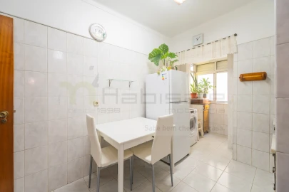 Apartamento T4 para Venda em Misericórdia