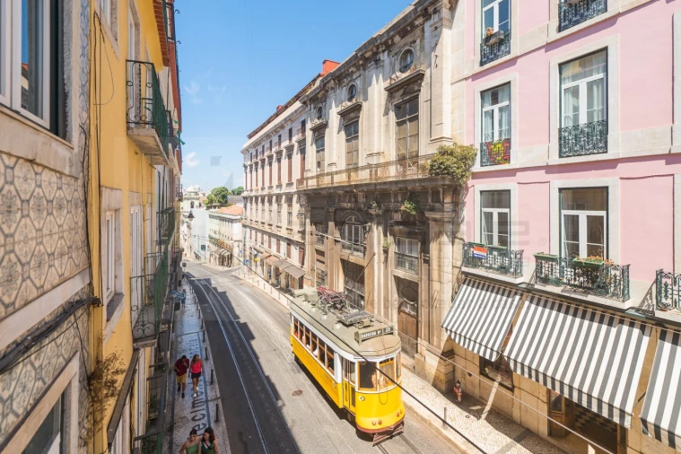 Apartamento T4 para Venda em Misericórdia Foto 7