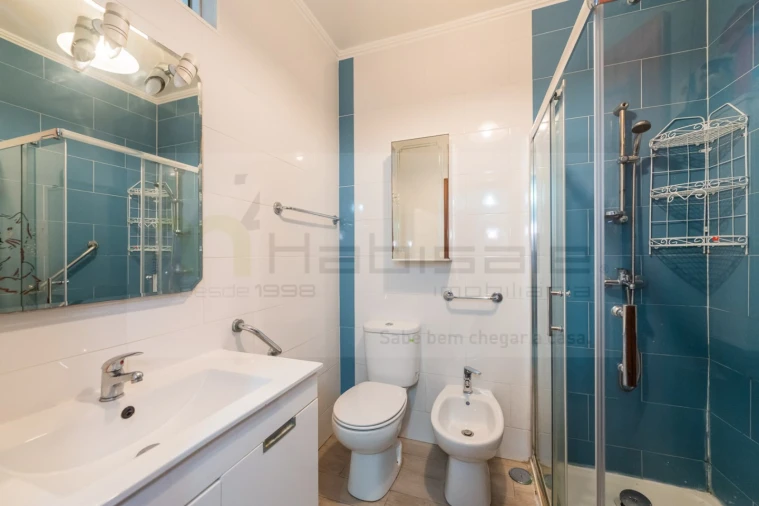 Apartamento T4 para Venda em Misericórdia Foto 28