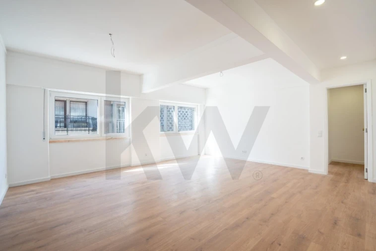 Apartamento T3 para Venda em Misericórdia Foto 2