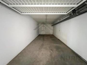 Garagem para Venda em Portimão