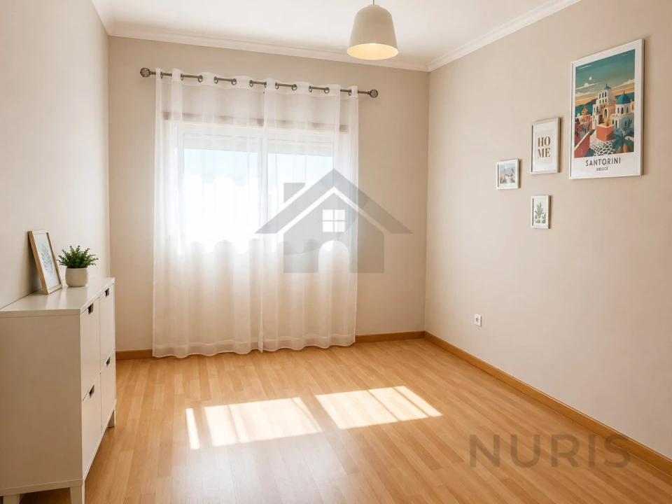 Apartamento T2 para Arrendamento em Portimão Foto 8