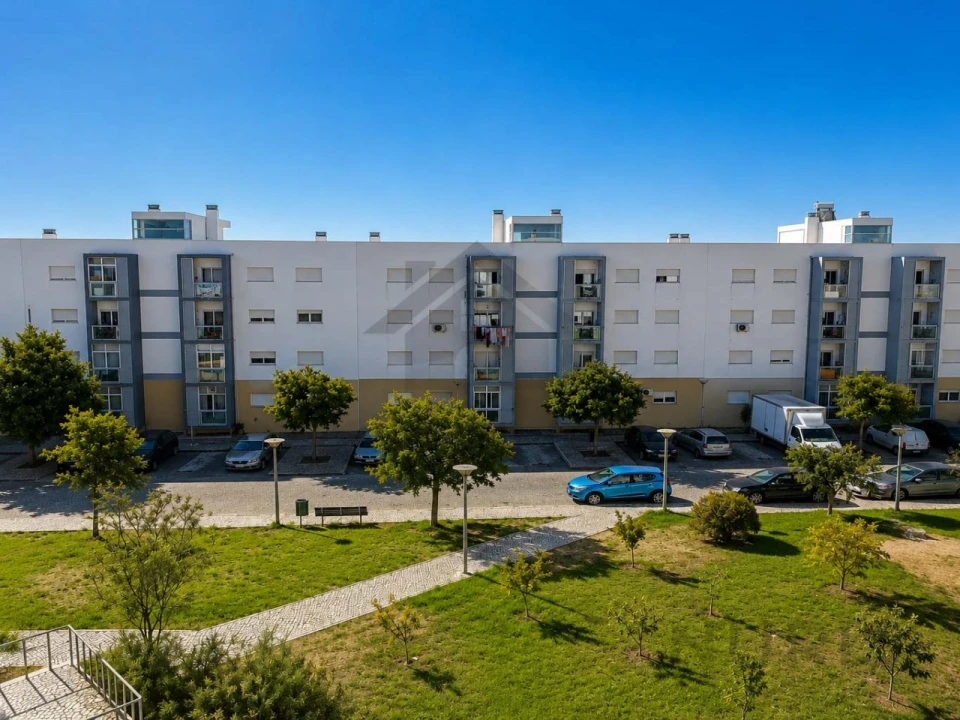 Apartamento T2 para Arrendamento em Portimão Foto 18