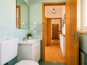 Apartamento T2 para Arrendamento em Portimão