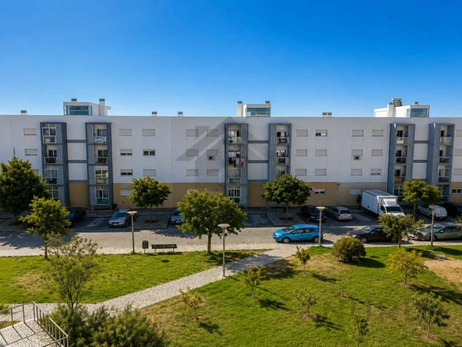 Apartamento T2 para Arrendamento em Portimão Foto 18