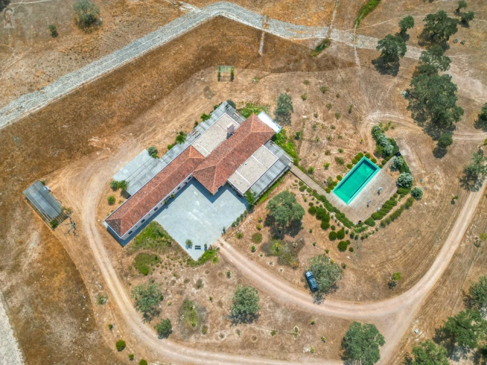 Quinta T4 para Venda em Vimieiro Foto 30