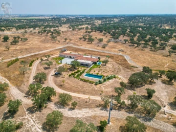 Quinta T4 para Venda em Vimieiro