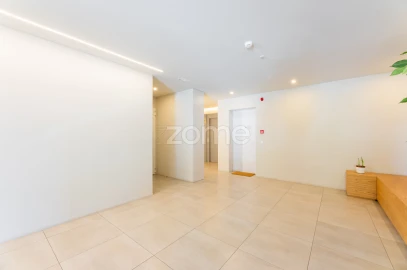 Apartamento T1 para Venda em Real, Dume e Semelhe