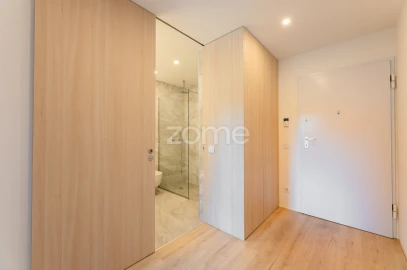 Apartamento T1 para Venda em Real, Dume e Semelhe