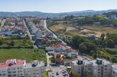 Terreno para Venda em Rio Tinto