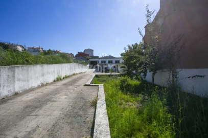 Terreno para Venda em Rio Tinto