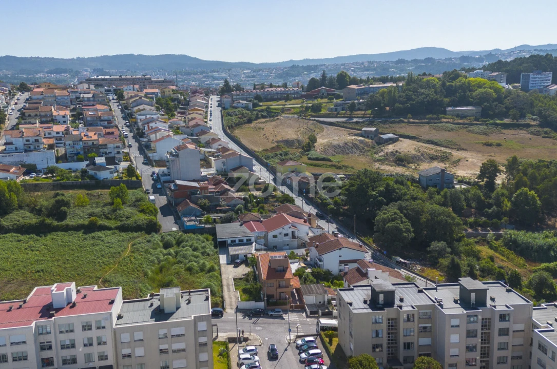 Terreno para Venda em Rio Tinto Foto 7