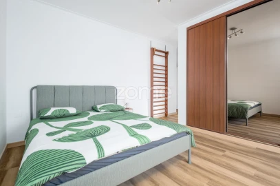 Apartamento T4 para Arrendamento em São Domingos de Rana