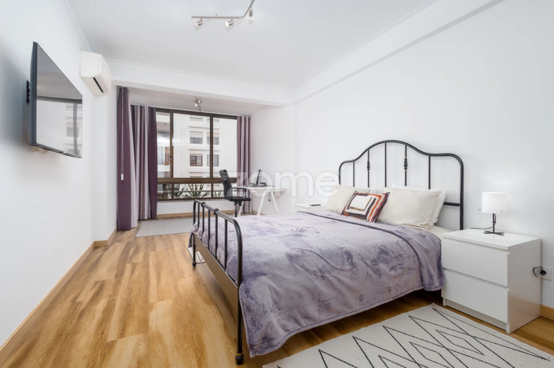 Apartamento T4 para Arrendamento em São Domingos de Rana Foto 12
