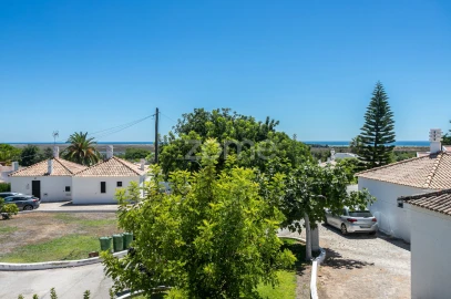 Moradia T3 para Venda em Santa Luzia