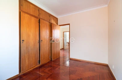 Moradia T5 para Venda em Alcabideche