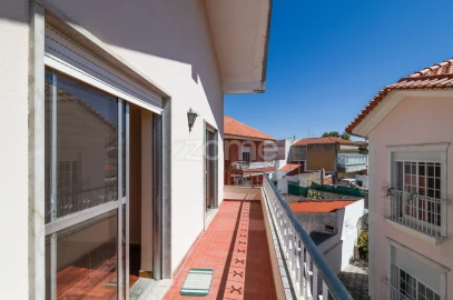 Moradia T5 para Venda em Alcabideche