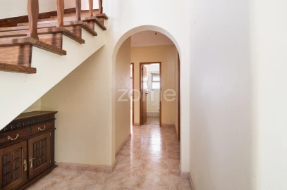 Moradia T5 para Venda em Alcabideche