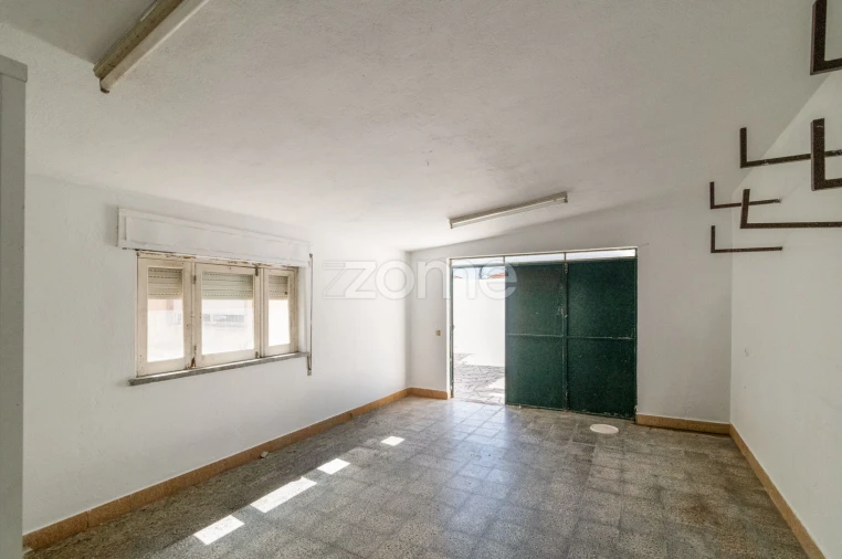 Moradia T5 para Venda em Alcabideche Foto 46