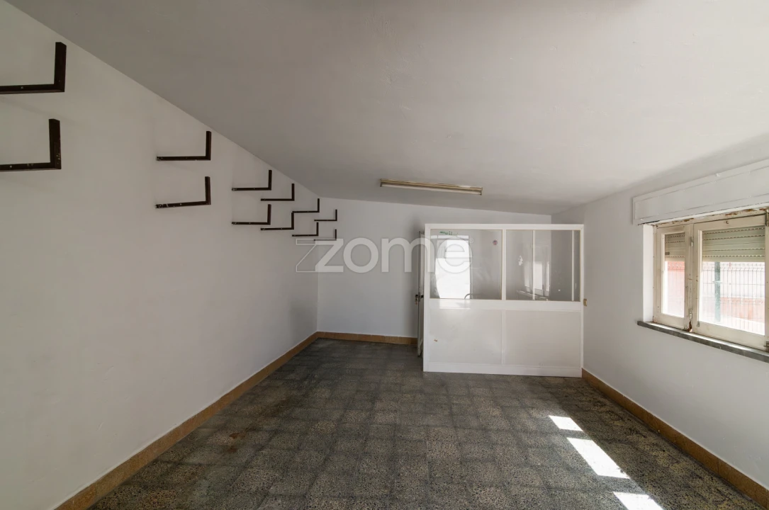 Moradia T5 para Venda em Alcabideche Foto 45