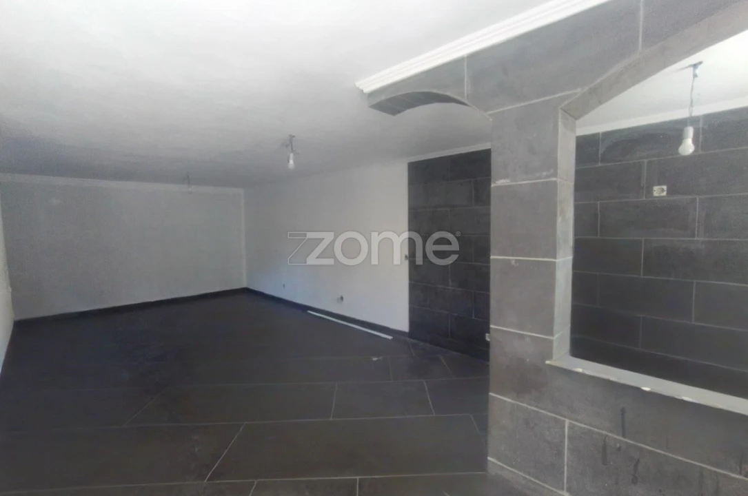 Moradia T3 para Venda em Souselas e Botão Foto 10