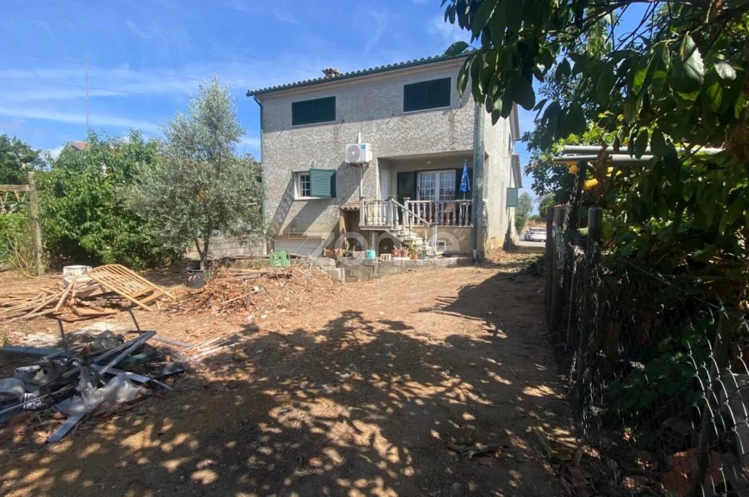 Moradia T3 para Venda em Amoreira da Gândara, Paredes do Bairro e Ancas Foto 3