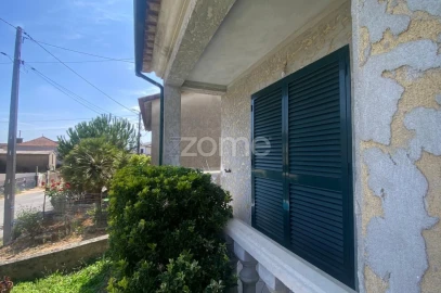 Moradia T3 para Venda em Amoreira da Gândara, Paredes do Bairro e Ancas