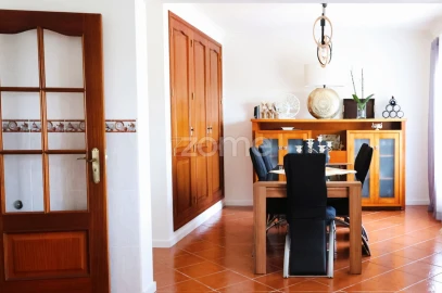 Moradia T3 para Venda em Amoreira da Gândara, Paredes do Bairro e Ancas