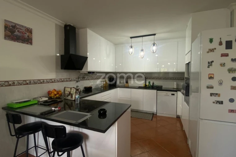 Moradia T3 para Venda em Amoreira da Gândara, Paredes do Bairro e Ancas Foto 12