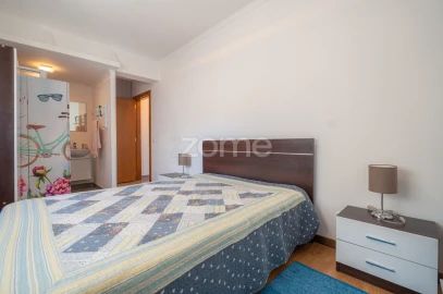 Apartamento T3 para Venda em Santa Clara e Castelo Viegas